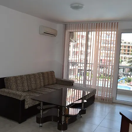 Admiral Plaza Apartament *