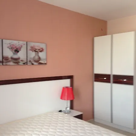 Admiral Plaza Apartament *
