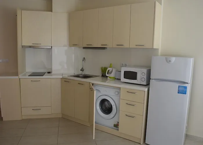 Admiral Plaza Sunny Beach