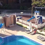 Admiral Plaza Apartmán Sluneční pobřeží