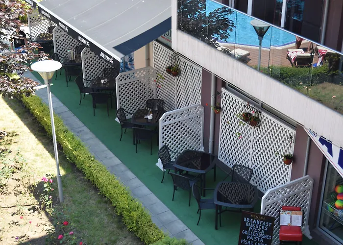 Admiral Plaza * Slantchev Briag