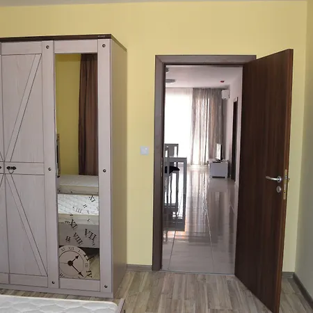 Apartmán Admiral Plaza Sluneční pobřeží